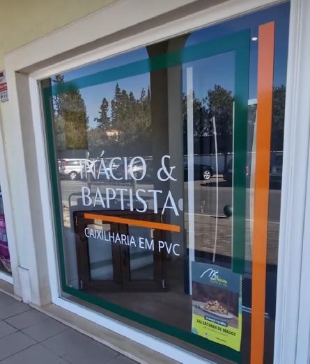 Janelas em Salvaterra de Magos